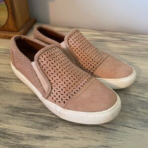 Women's Slip-On Sneakers - Tan